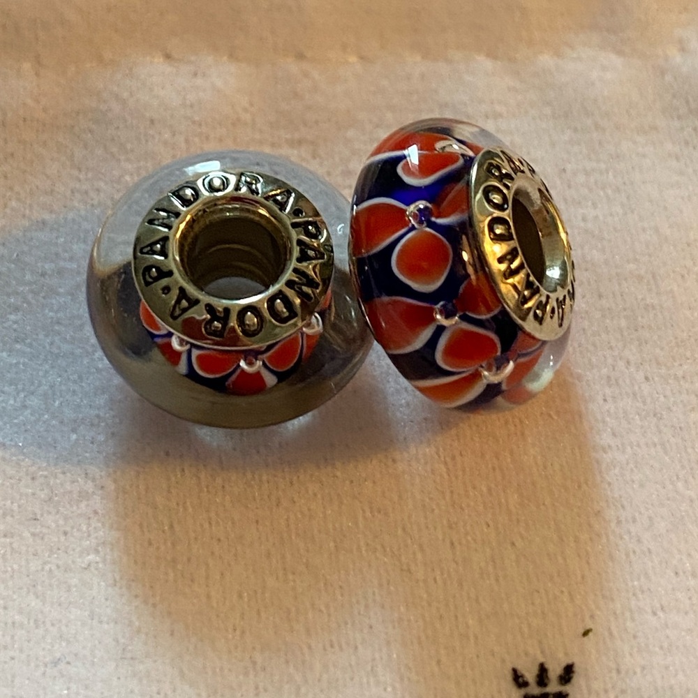 Preowned Pandora Navy with Red Blossoms Murano Glass Beads.
